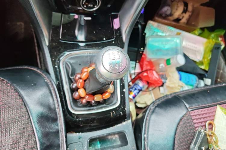 Used BYD F3 2016 1.5L Manual Luxury Model Gear Lever