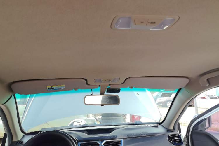 Used BYD F3 2016 1.5L Automatic Luxury Model Headliner