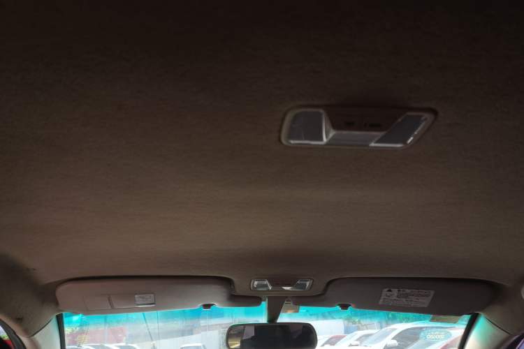 Used BYD F3 2016 1.5L Automatic Luxury Model Headliner