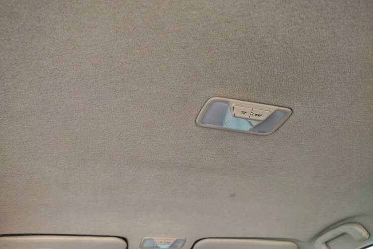 Used BYD F3 2016 1.5L Manual Luxury Model Headliner