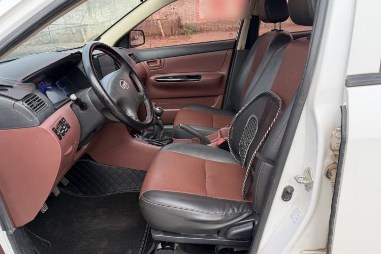 Used BYD F3 2016 1.5L Manual Comfort Model Interior 4