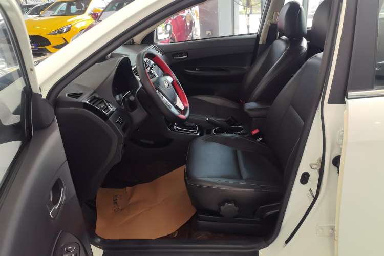 Used BYD F3 2016 1.5L Automatic Luxury Version Left Front Seat