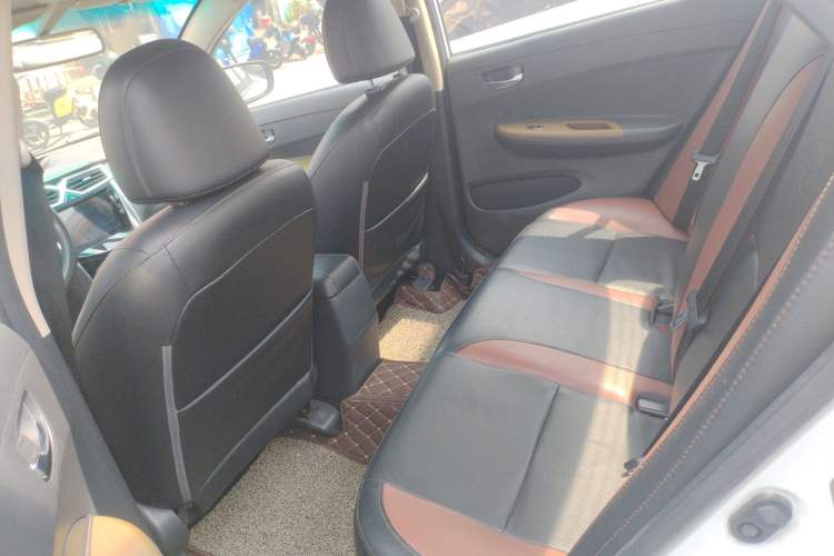 Used BYD F3 2016 1.5L Automatic Luxury Model Left Rear Seat