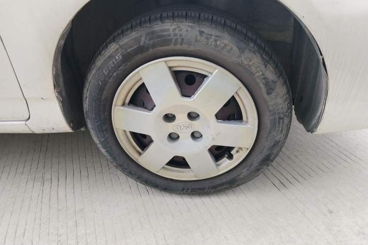 Used BYD F3 2016 1.5L Manual Comfort Model Right Front Wheel Hub