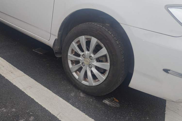Used BYD F3 2016 1.5L Manual Comfort Model Right Front Wheel Hub