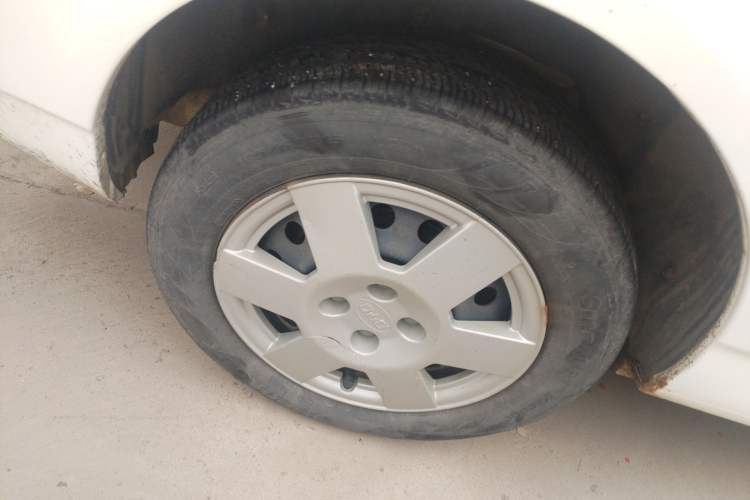 Used BYD F3 2016 1.5L Manual Comfort Model Right Rear Wheel Hub