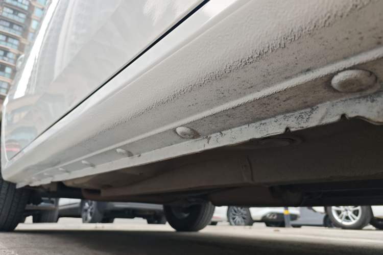 Used BYD F3 2016 1.5L Automatic Luxury Model Right Side Sill