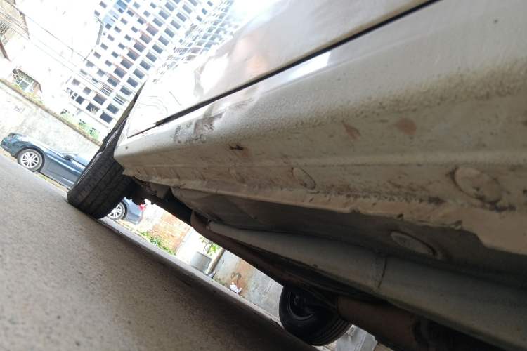 Used BYD F3 2016 1.5L Automatic Luxury Model Right Side Sill