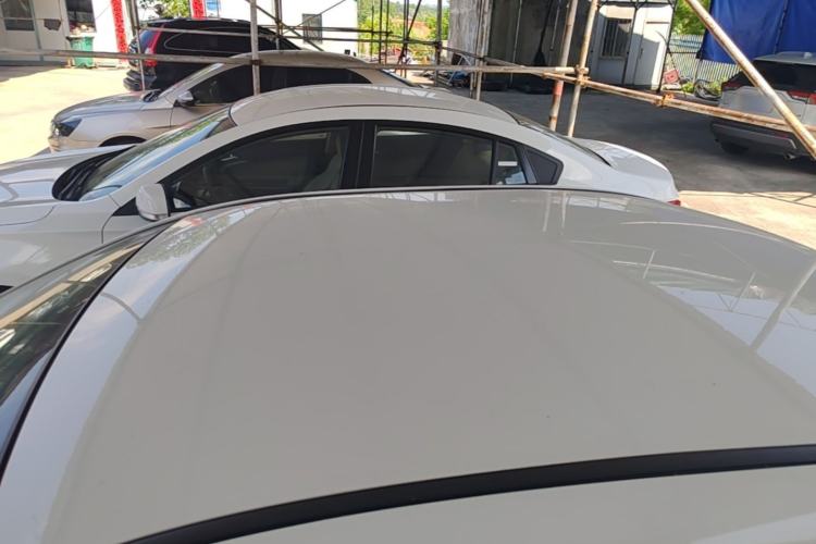 Used BYD F3 2016 1.5L Automatic Luxury Model Roof