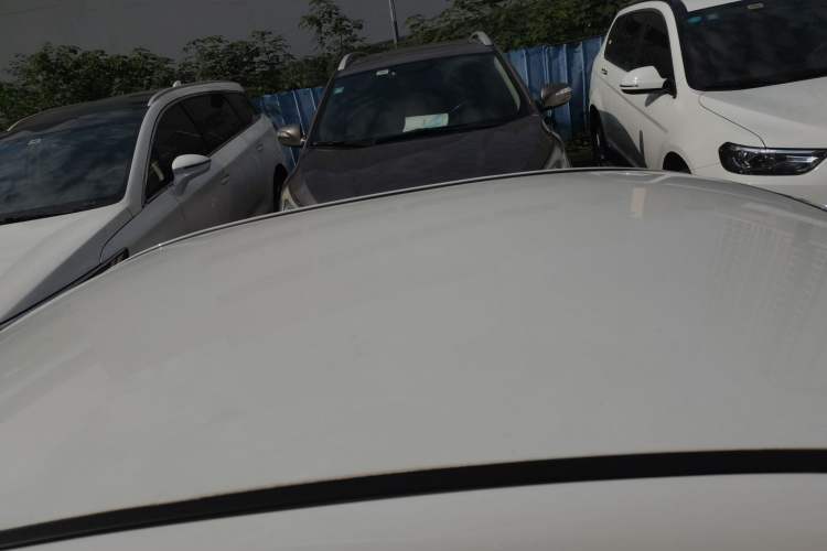 Used BYD F3 2016 1.5L Automatic Luxury Model Roof