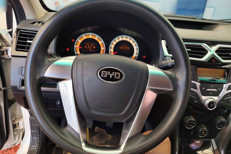 Used BYD F3 2016 1.5L Manual Luxury Model Steering Wheel
