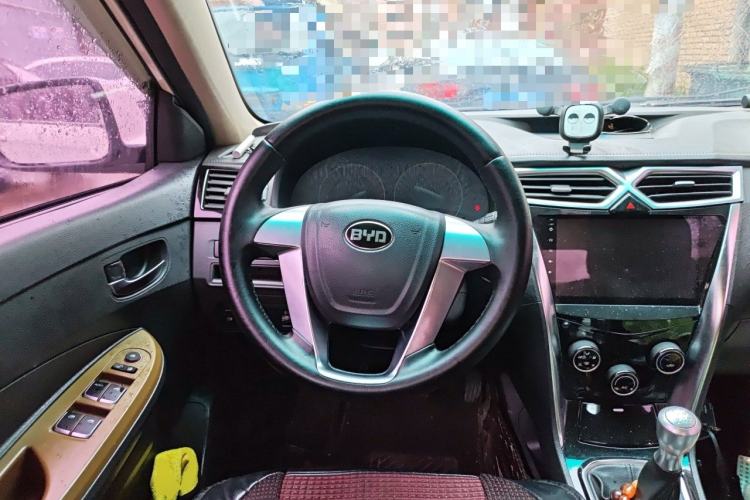 Used BYD F3 2016 1.5L Manual Luxury Model Steering Wheel