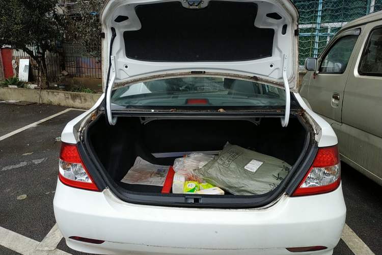 Used BYD F3 2016 1.5L Manual Comfort Model Trunk