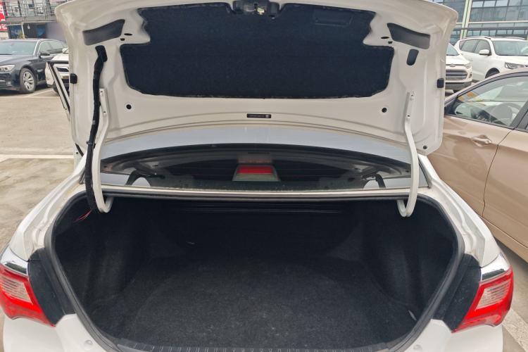 Used BYD F3 2016 1.5L Automatic Luxury Model Trunk