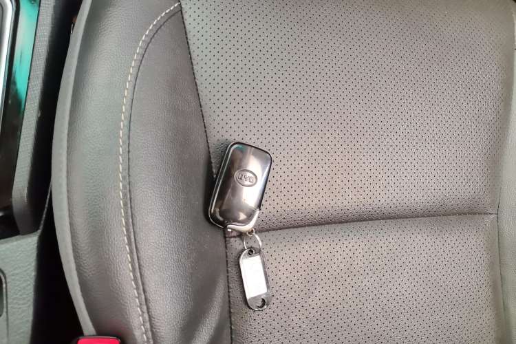 Used BYD F3 2016 1.5L Automatic Luxury Version Vehicle Key