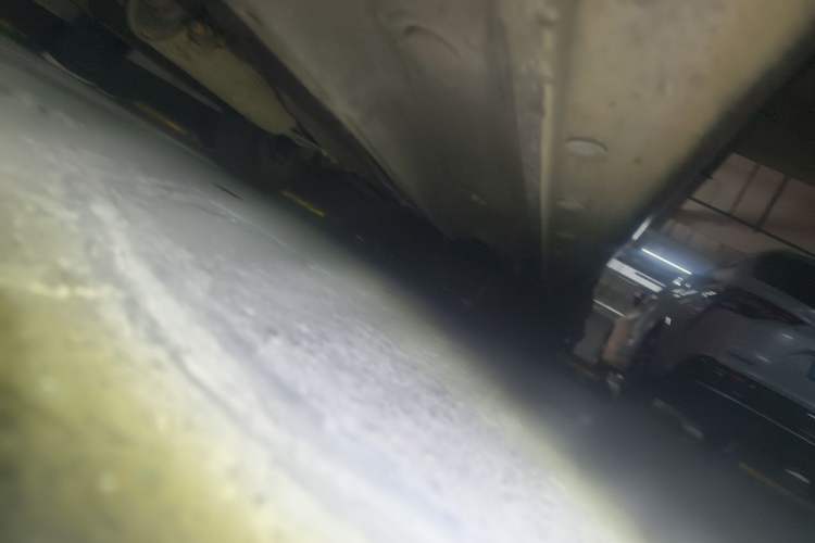 Used BYD F3  Chassis Front Left