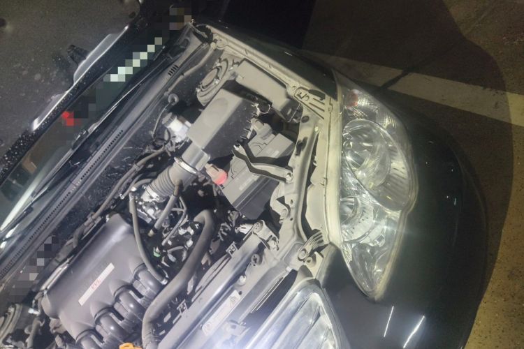 Used BYD F3  Engine Bay Left