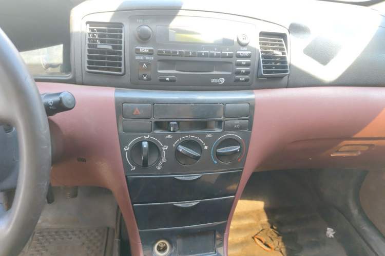 Used BYD F3 2018 1.5L Manual Classic Model Audio And AC Panel