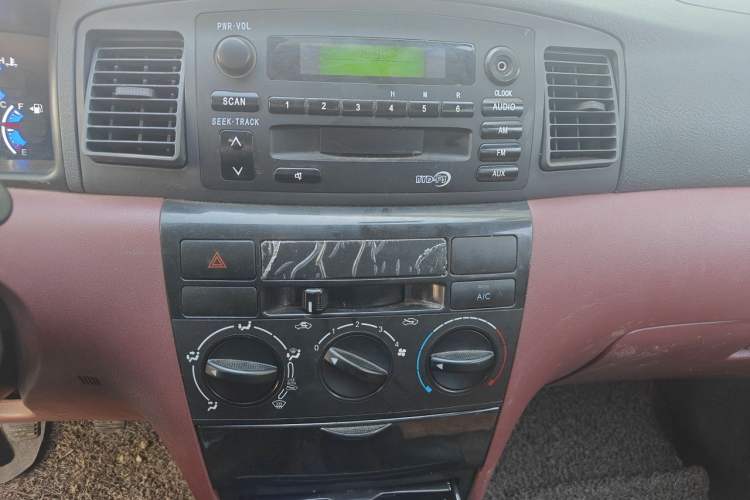 Used BYD F3 2018 1.5L Manual Classic Model Audio And AC Panel