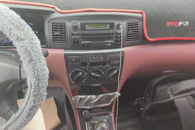 Used BYD F3 2018 1.5L Manual Classic Model Audio And AC Panel