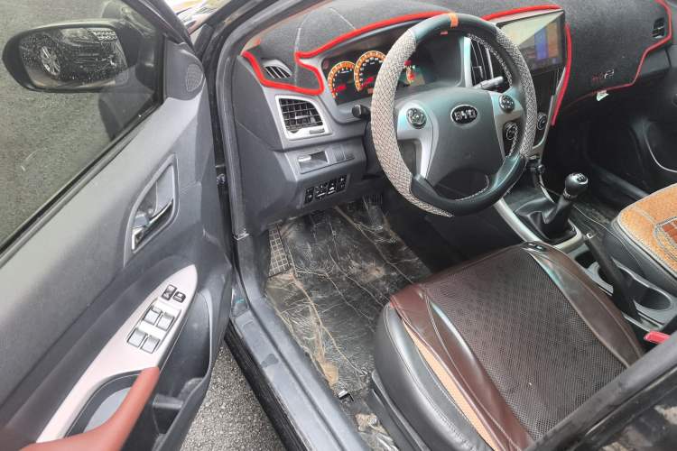 Used BYD F3 2018 1.5L Manual Fashion Model Driver Seat