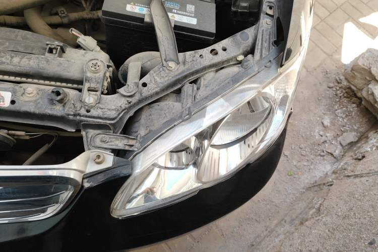 Used BYD F3 2018 1.5L Manual Classic Model Engine Bay Left