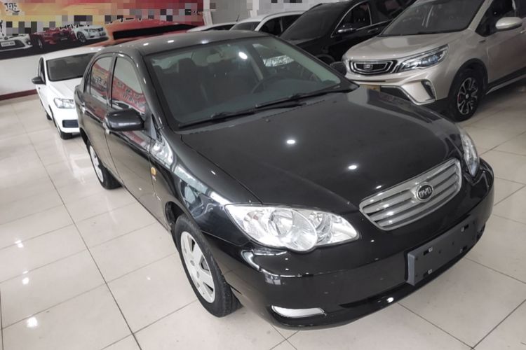 Used BYD F3 2018 1.5L Manual Classic Model Front Right 45 Deg