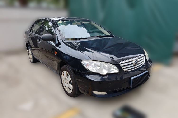 Used BYD F3 2018 1.5L Manual Classic Model Front Right 45 Deg