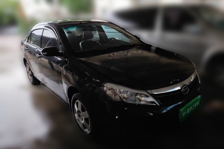 Used BYD F3 2018 1.5L Manual Fashion Model Front Right 45 Deg