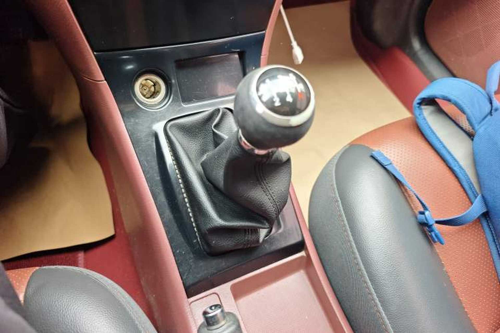 Used BYD F3 2018 1.5L Manual Classic Model Gear Lever