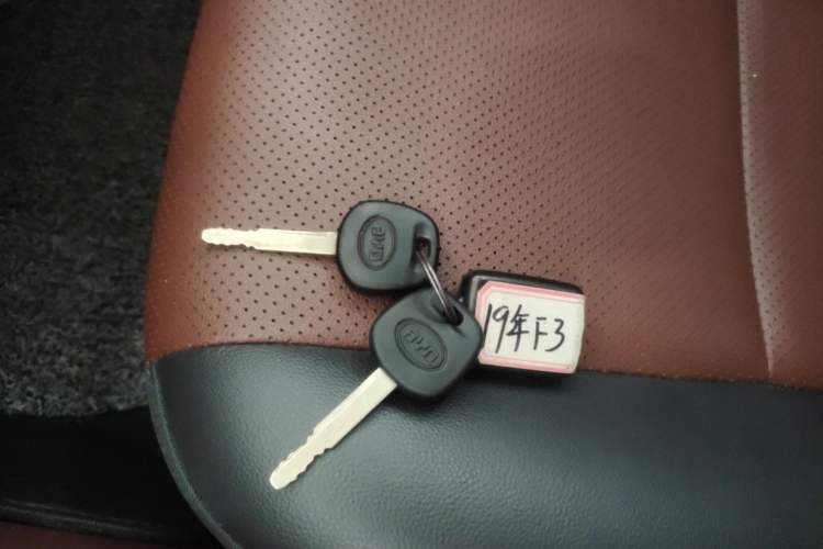 Used BYD F3 2018 1.5L Manual Classic Model Interior 1