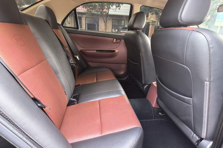 Used BYD F3 2018 1.5L Manual Classic Model Interior 2