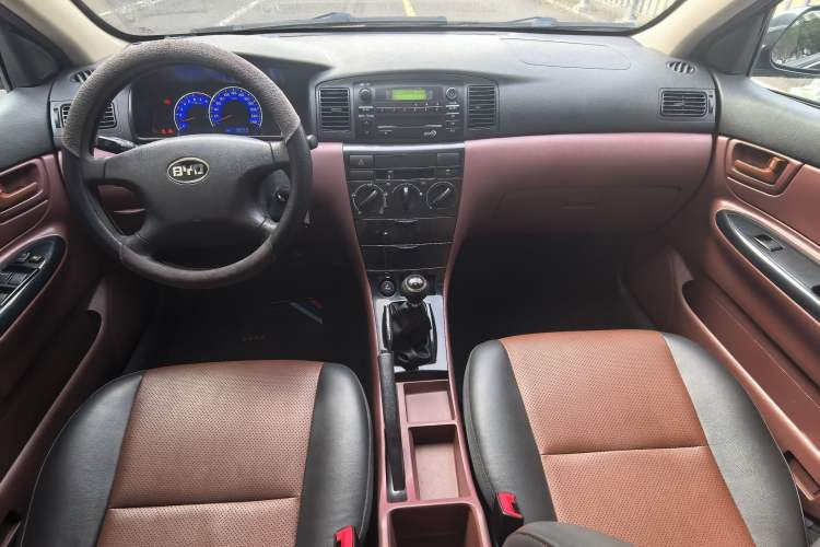 Used BYD F3 2018 1.5L Manual Classic Model Interior 4