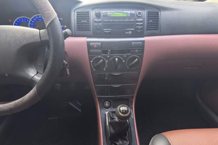 Used BYD F3 2018 1.5L Manual Classic Model Interior 6