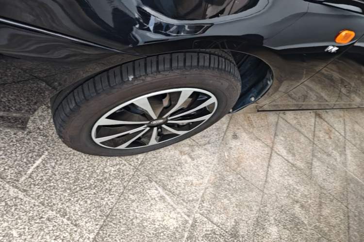 Used BYD F3 2018 1.5L Manual Classic Model Left Front Wheel Hub