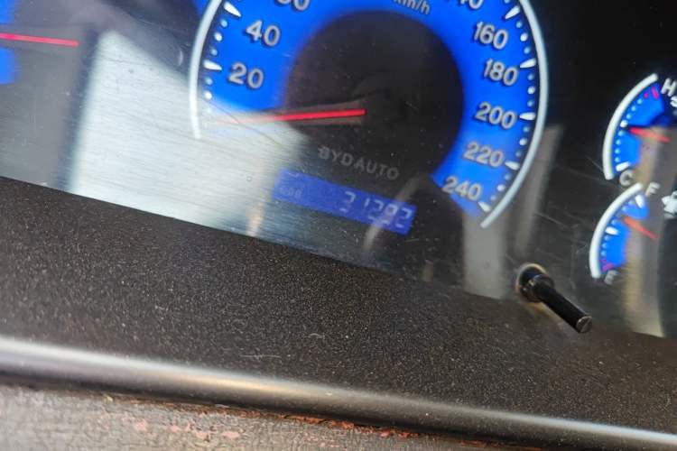 Used BYD F3 2018 1.5L Manual Classic Model Odometer Close Up