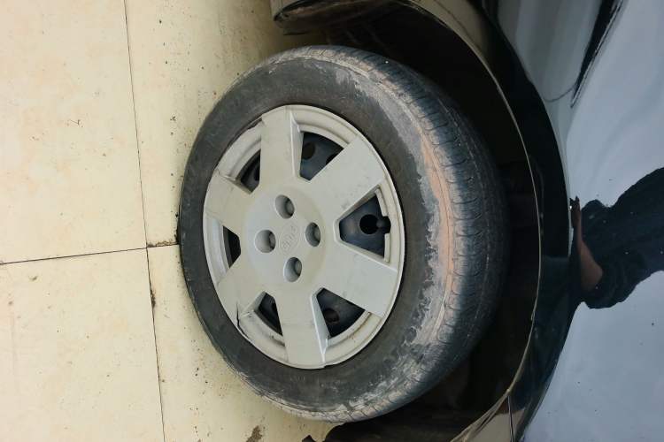 Used BYD F3 2018 1.5L Manual Classic Model Right Front Wheel Hub