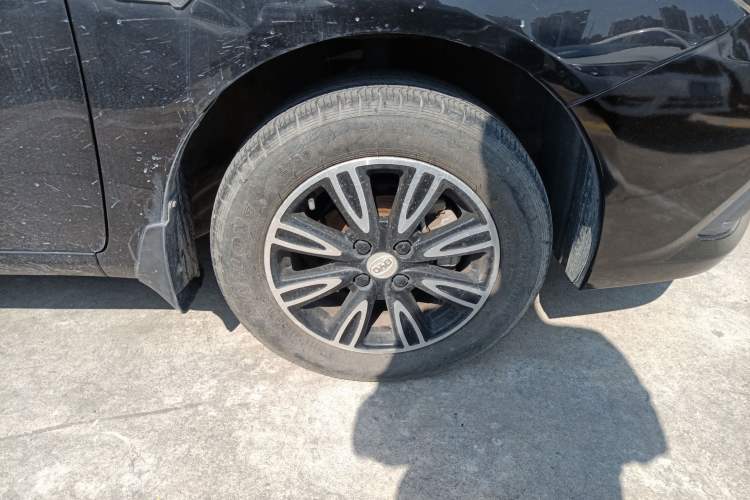 Used BYD F3 2018 1.5L Manual Luxury Model Right Front Wheel Hub