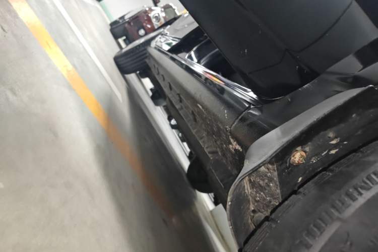 Used BYD F3 2018 1.5L Manual Classic Model Right Side Sill