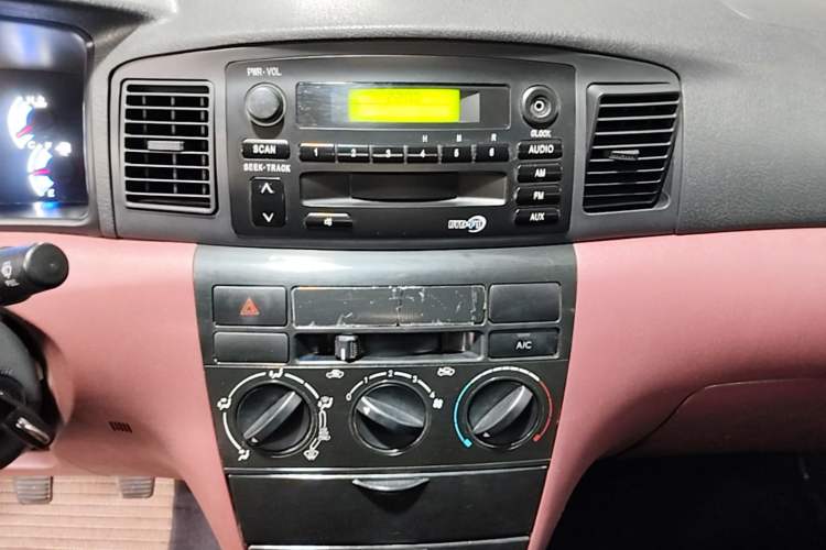 Used BYD F3 2018 1.5L Manual Classic Model Audio And AC Panel