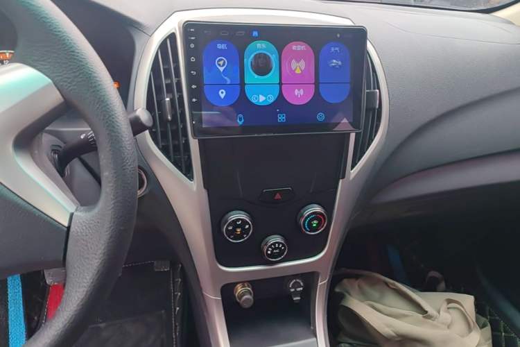 Used BYD F3 2018 1.5L Manual Fashion Model Audio And AC Panel