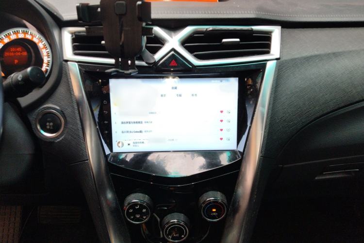 Used BYD F3 2018 1.5L Automatic Luxury Model Audio And AC Panel