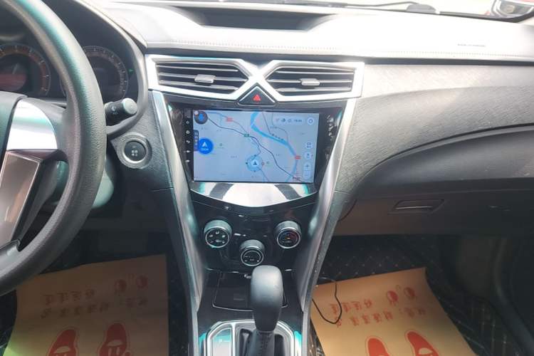 Used BYD F3 2018 1.5L Automatic Luxury Model Audio And AC Panel