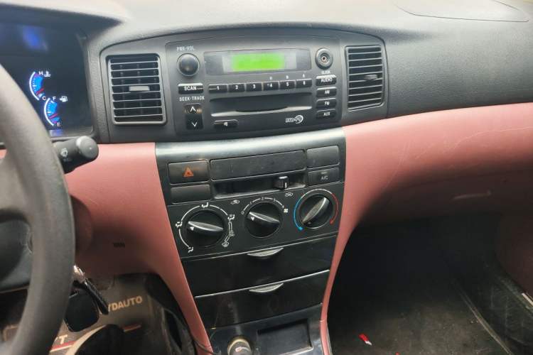 Used BYD F3 2018 1.5L Manual Classic Model Audio And AC Panel
