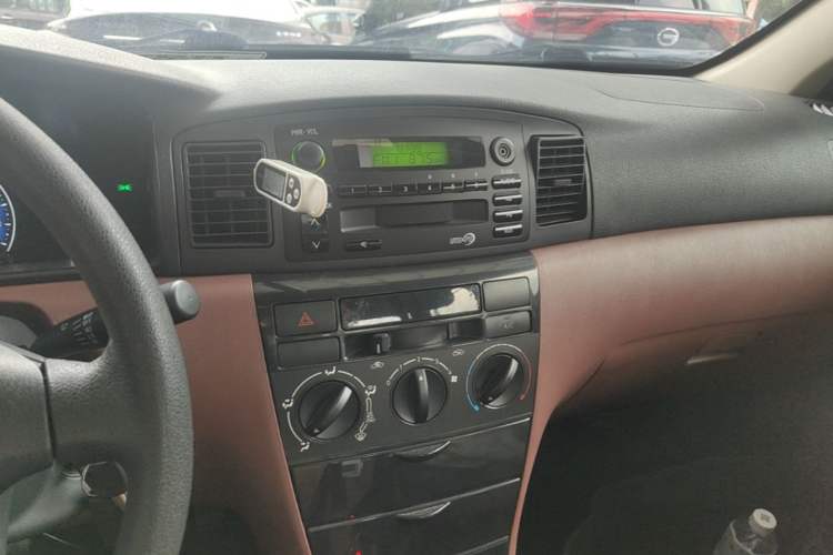 Used BYD F3 2018 1.5L Manual Classic Model Audio And AC Panel