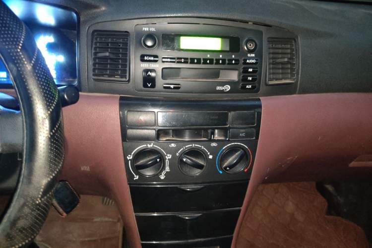 Used BYD F3 2018 1.5L Manual Classic Model Audio And AC Panel