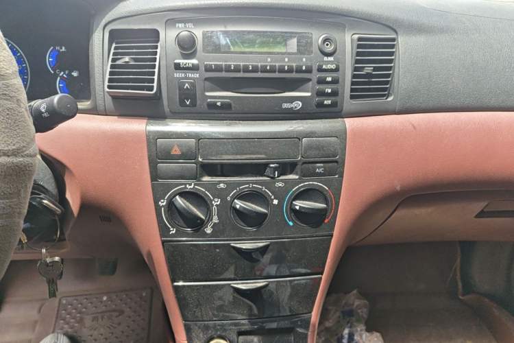 Used BYD F3 2018 1.5L Manual Classic Model Audio And AC Panel