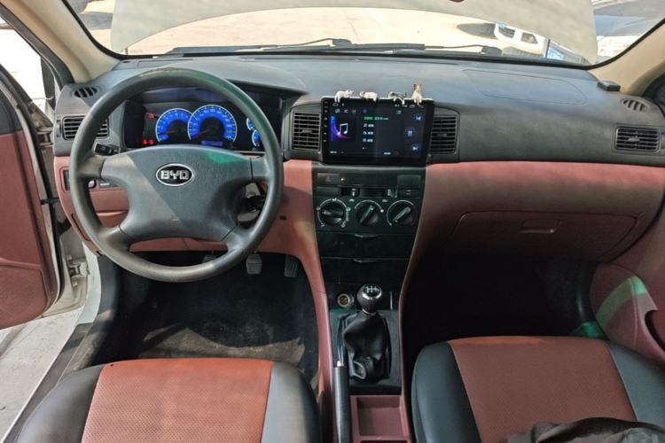 Used BYD F3 2018 1.5L Manual Classic Model Center Console
