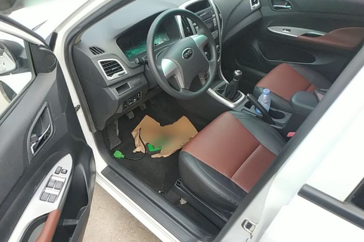 Used BYD F3 2018 1.5L Manual Fashion Model Driver Seat