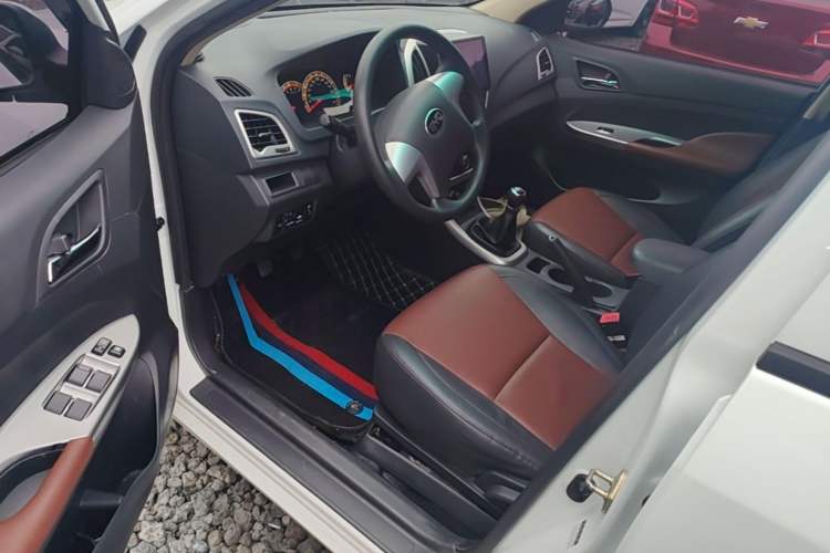 Used BYD F3 2018 1.5L Manual Fashion Model Driver Seat